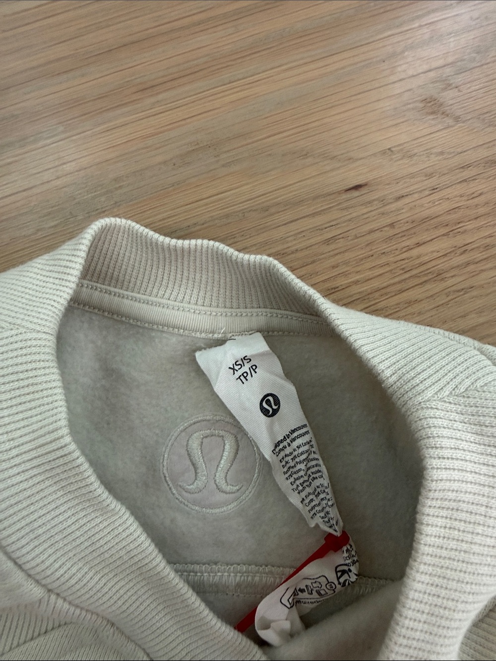 lululemon athletica Cream Crewneck with Raised Logo - Picture 3 of 6